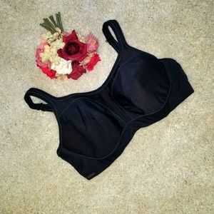 Chantelle high impact bra